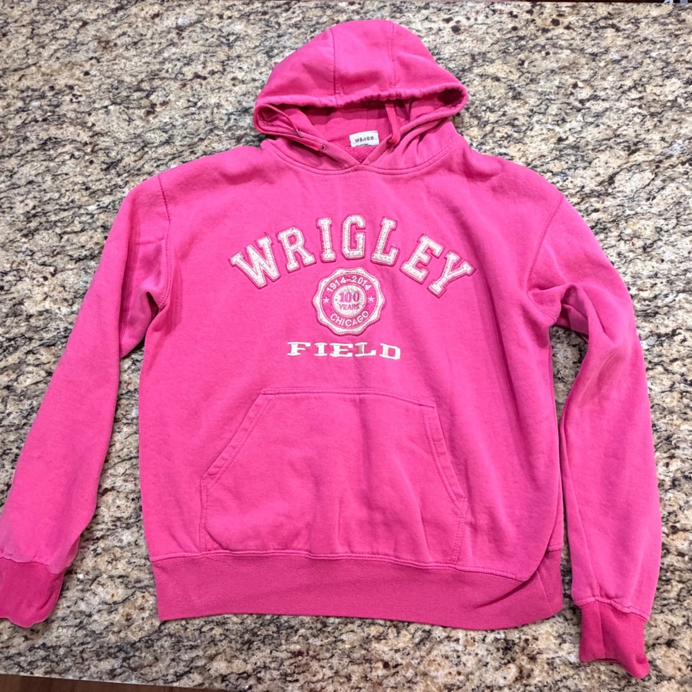 Thirty Five 55 Apparel Wrigley Field 100 Years Chicago Pink Hoodie Womens Large